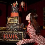 Sofia Carson Instagram - Happy Birthday Elvis🌹 @bazluhrmann Adore you. Admire you. Endlessly.