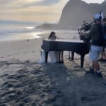 Sofia Carson Instagram - Behind the scenes of a beautiful day. Performing a song I love dearly. As the world falls in love with it, too. Thank You. Be still my Purple Heart💜
