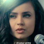 Sofia Carson Instagram - “I didn’t know what love could be, until you loved my everything. The good the bad the in between, all of me…” 💜 I wrote this song almost exactly one year ago with my dear @tranterjustin, after years of dreaming up what this scene would be. I adore this song. I adored filming this scene. Thank you for loving our story as much as you are 💜 Hollywood Bowl
