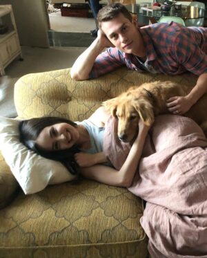 Sofia Carson Instagram - peachessss 🍑 we love you sm.