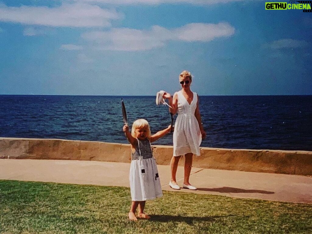 Sofia Vassilieva Instagram - Happy Mama’s Day Mama! August ‘96 📸: Papa La Jolla Beach California