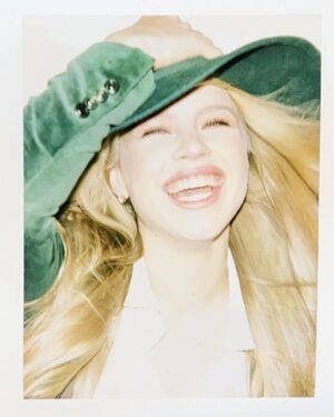 Sofia Vassilieva Instagram - HAPPY ST. PADDY’S DAY! 🍀
One must find a reason to celebrate! It’s our choice. Choose to be positive. Choose to be grateful. We will find our way. We will be okay. 🍀