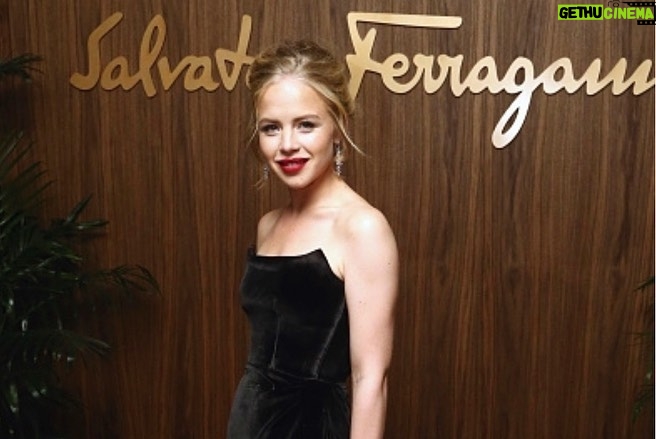 Sofia Vassilieva Instagram - Thank you @elleusa x @ferragamo for a most magical evening 💋 Sunset Tower Hotel