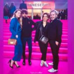 Solène Hebert Instagram – Un grand merci  @canneseries pour ce beau festival ! Du vent plein les cheveux et des étoiles plein les mirettes avec les copains @ingrid_chauvin_officiel @arnaud_henriet @jennylauret @isabelle_regourd @audethev @theophile_clement et merci à vous d’avoir été au rendez-vous. Cela faisait tellement longtemps ! 📷 @studio_vigerie @mathilde_gardel @valentina__claret @hotelbarrierelemajestic #festival #cannes #pinkcarpet #dedicace #thankyou