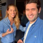 Solène Hebert Instagram – Chez les Caron, on voit la vie en bleue ! Avec la belle maman qui squatte toujours… #🤓 #caronfamily #catourne @dna_tf1 @mayel_elhajaoui @catherine_benguigui