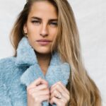 Solène Hebert Instagram – Blue mood (ouai ça veut rien dire mais ça fait style 😎) #influenceuse #yaquoiii #shooting 📷 @zoefidji