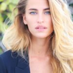 Solène Hebert Instagram - 3 octobre et déjà blanche comme un cul d’poulet normand.. l’hiver va être long... #winteriscoming #shooting #blondegirl 📷 @sandrinegomezphotography