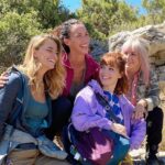 Solène Hebert Instagram - Ils vont dans une grotte, ils sont contents... mais pas pour longtemps #😏 #onvadouiller #grotte #tournage @dna_tf1 @marionchristmann @lindahardy_officiel @varelalice @mayel_elhajaoui @rousselrenaud @sebcapi 📷 @fabienmalot