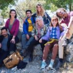 Solène Hebert Instagram - Ils vont dans une grotte, ils sont contents... mais pas pour longtemps #😏 #onvadouiller #grotte #tournage @dna_tf1 @marionchristmann @lindahardy_officiel @varelalice @mayel_elhajaoui @rousselrenaud @sebcapi 📷 @fabienmalot