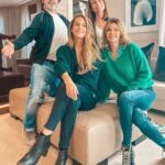 Solène Hebert Instagram - Voir la vie en verte avec les copains @ingrid_chauvin_officiel @arnaud_henriet @jennylauret 🤪 merci @hotelbarrierelemajestic pour ce jolie souvenir #lifeingreen #festival #cannes @dna_tf1 #memories