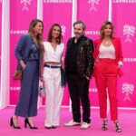 Solène Hebert Instagram – Un grand merci  @canneseries pour ce beau festival ! Du vent plein les cheveux et des étoiles plein les mirettes avec les copains @ingrid_chauvin_officiel @arnaud_henriet @jennylauret @isabelle_regourd @audethev @theophile_clement et merci à vous d’avoir été au rendez-vous. Cela faisait tellement longtemps ! 📷 @studio_vigerie @mathilde_gardel @valentina__claret @hotelbarrierelemajestic #festival #cannes #pinkcarpet #dedicace #thankyou