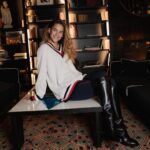 Solène Hebert Instagram – Enfiler ses plus belles bottes et son plus beau sourire #😃 📷 @pierre__mouton @tommy.for.life