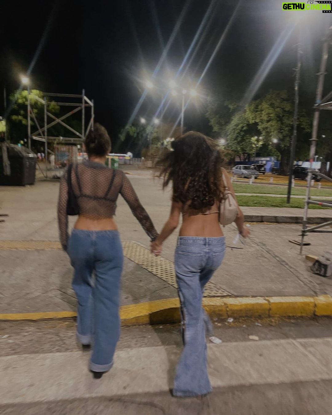 Sol Moreno Instagram - anoche ❤️🔥 Velez Sarfield