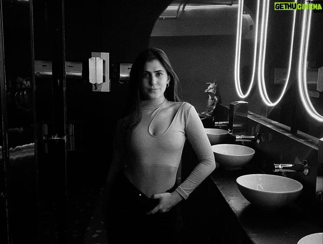 Sol Moreno Instagram - too old for leo dicaprio <<3 los tkm a todos #bdaygirl . . thx @cruzadowntown & @facuandoniadis Cruza Downtown