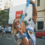 Sol Moreno Instagram - fotitos de la cámara 📸 para recordar el día que salimos campeones del mundo 🇦🇷⭐️⭐️⭐️ Obelisco Bs As Argentina