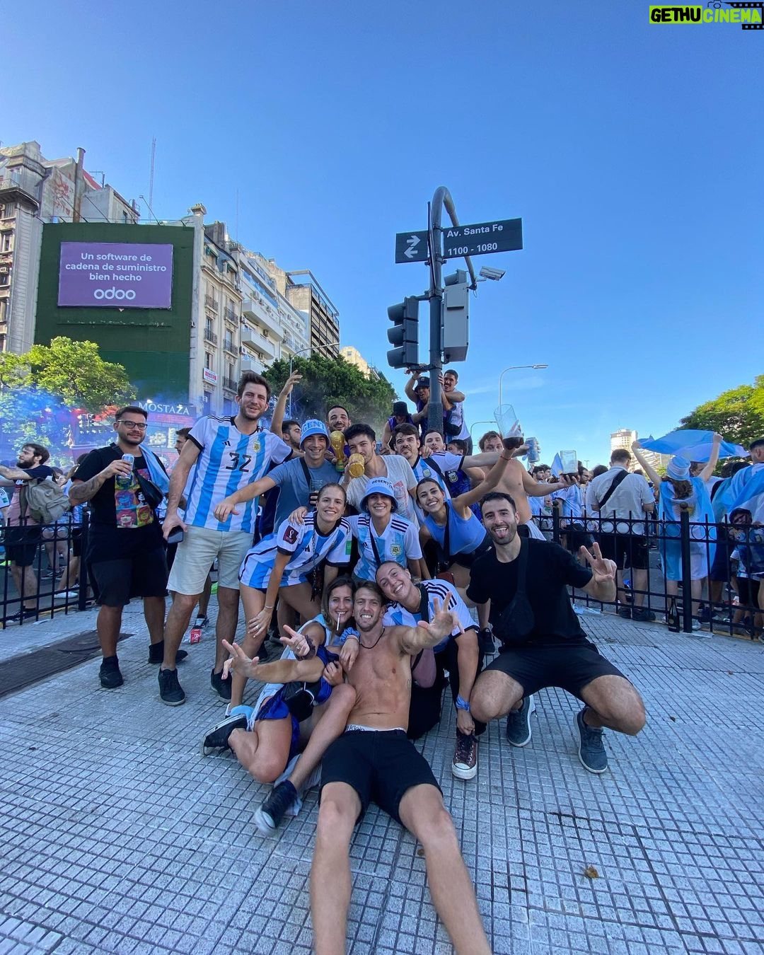 Sol Moreno Instagram - campeones del mundo 🇦🇷 La Scaloneta