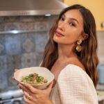 Solenn Heussaff Instagram - You will love this savory tuna risotto from @quakeroatsph ! The flavors from the broth mushroom and onion go very well with the rolled oats! I love that Quaker Oats has 1.7x more protein which helps you stay full longer, gives you more energy and beta glucan to lower your cholesterol #ShareTheGiftOfQuaker with something wholesome and healthy #CelebrateQuakerChristmas Get a can of 189g tuna when you purchase 1.2kgs of @quakerph Rolled Oats! Available in all leading supermarkets until supplies last