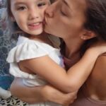 Solenn Heussaff Instagram - An afternoon of good food, muddy hands and love 😍 @casa_luisa @reinesopottery