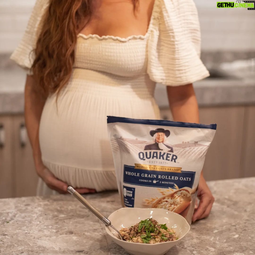 Solenn Heussaff Instagram - You will love this savory tuna risotto from @quakeroatsph ! The flavors from the broth mushroom and onion go very well with the rolled oats! I love that Quaker Oats has 1.7x more protein which helps you stay full longer, gives you more energy and beta glucan to lower your cholesterol #ShareTheGiftOfQuaker with something wholesome and healthy #CelebrateQuakerChristmas Get a can of 189g tuna when you purchase 1.2kgs of @quakerph Rolled Oats! Available in all leading supermarkets until supplies last