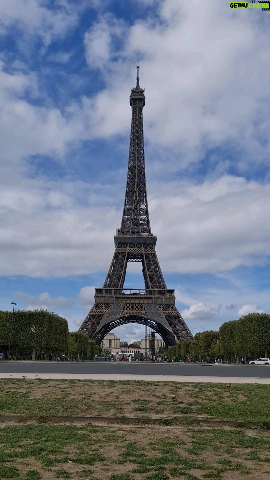 Solenn Heussaff Instagram - Snippets of Paris:)