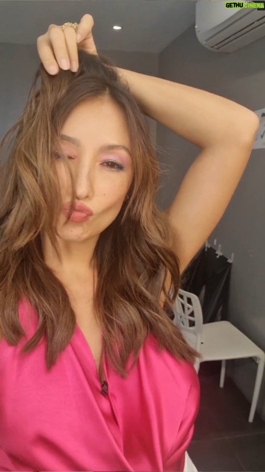 Solenn Heussaff Instagram - Thank you all for joining my #LazLivePlusPH Expert 'yan episode! If you missed it, you can check it out on the link in my bio! Discover your passion on LazLive+ @lazadaph #LazadaPH #SolennForLazLivePlus