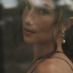 Solenn Heussaff Instagram - The power of the Golden South sea pearl....