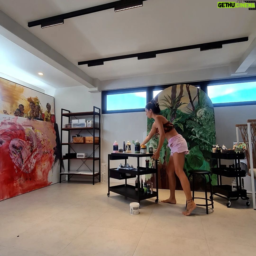 Solenn Heussaff Instagram - Just a regular day in my studio