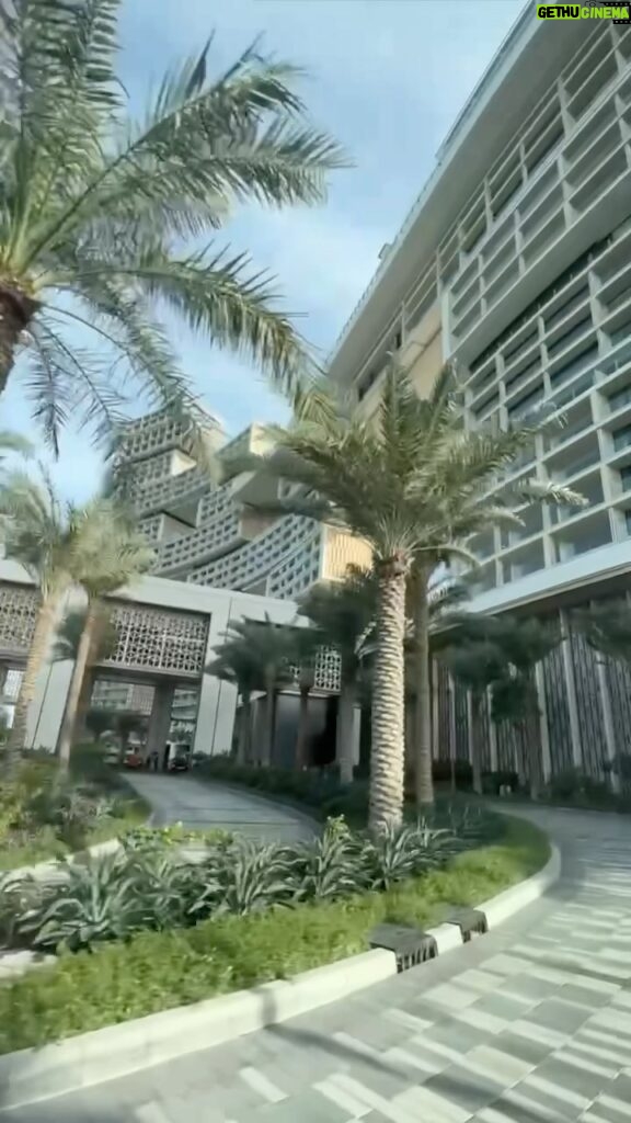 Sommer Ray Instagram - thank you for an amazing stay 🥹🙏🏼💎✨🫶🏻 @atlantistheroyal Atlantis,The Palm,Dubai.