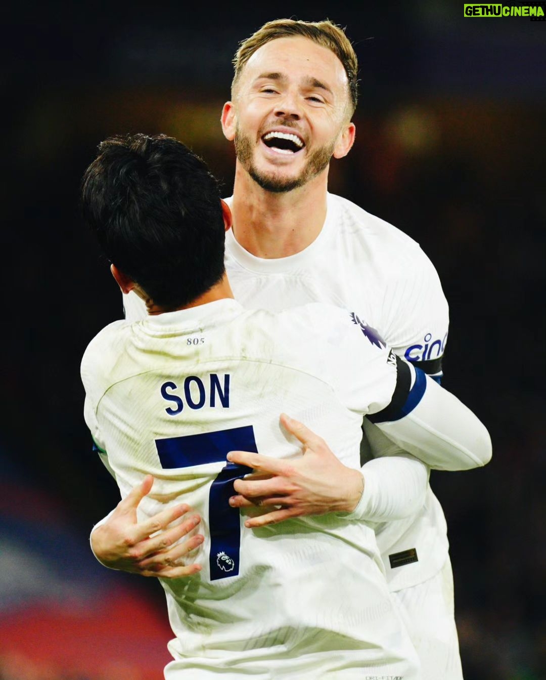 Son Heung-min Instagram - Welcome back Rodrigoo!! Have a great weekend everyone, weโre gonna keep pushing! ๐๐ค #COYS