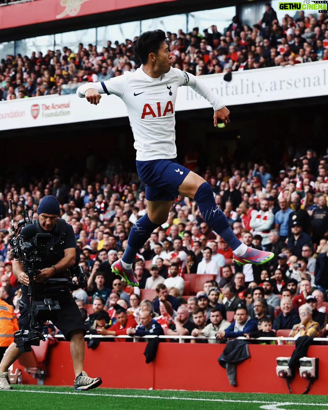 Son Heung-min Instagram - 150 goals with you all is a special milestone I’m so proud of, with so many to thank. But today most importantly, we showed such a unity and fight as a team. We have a lot to be excited about as a club. We wanted the win, but we’re going into next week feeling strong and ready for more together. 🤍 #COYS Emirates Stadium