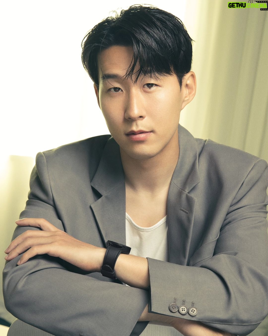 Son Heung-min Instagram - I’m thrilled to be a part of @samsungmobile and experience the next level innovations. Can’t wait to share more exciting moments with everyone.😁 #SamsungUnpacked #GalaxyxSonny #GalaxyWatch6 #JoinTheFlipSide #TeamGalaxy