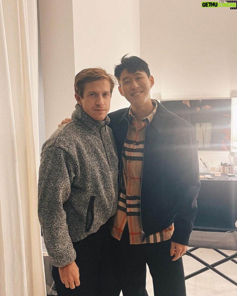 Son Heung-min Instagram - It’s been so inspiring to see the creativity, the vision, and the hard work all come together like this. Amazing job Daniel, proud to be on this team 🙌🏼 @burberry London, United Kingdom