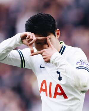 Son Heung-min Instagram - Three goals, three points. A good day 😁 a bit of rest and recovery and we will go again next weekend 💪🏼 #COYS