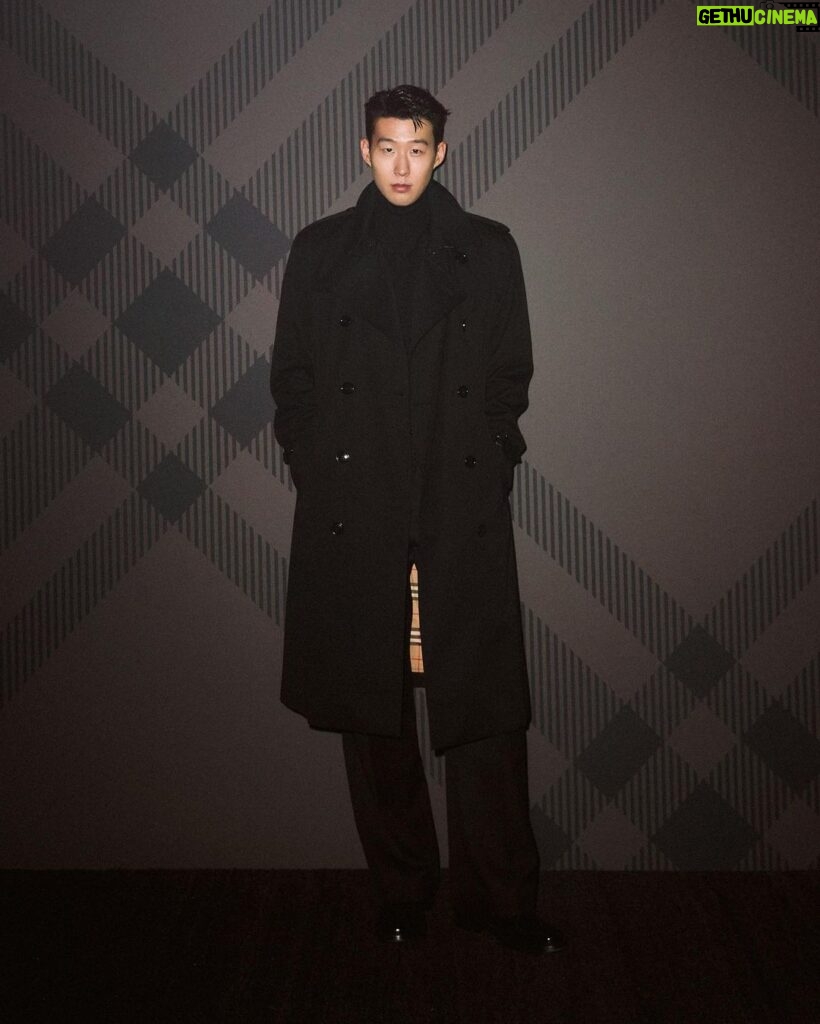 Son Heung-min Instagram - A special night with special company @burberry 🖤 London, United Kingdom