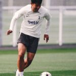 Son Heung-min Instagram – A special tournament with the toughest teams and the best players. We are ready for the incredible @championsleague nights to return tomorrow under the lights at home! #COYS