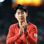Son Heung-min Instagram - 나라를 위해 뛴다는 것은 , 대한민국 축구 국가대표팀의 유니폼을 입는것은 항상 자랑스럽고 영광입니다. 오랜만에 홈경기를 치루면서 축구가 받고 있는 사랑을 다시 느낄수 있었습니다. 여러분들께 멋진 승리로 선물을 드리진 못했지만 앞으로 발전되는 팀이 될수 있도록 노력하겠습니다. 열흘 동안 저희를 응원해주신 모든분들께 감사드립니다 곧 다시 운동장에서 만나요❤️ Sonny🤍