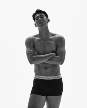 Son Heung-min Instagram - I'm proud to work with such a legendary brand @calvinklein. Wearing 7 on the pitch, and CK off the pitch. Proud to represent 🖤 #mycalvins