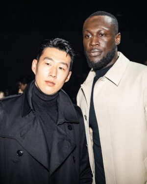 Son Heung-min Instagram - A special night with special company @burberry 🖤