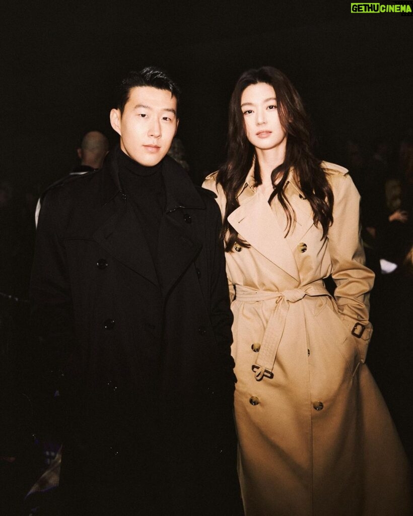 Son Heung-min Instagram - A special night with special company @burberry 🖤 London, United Kingdom