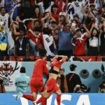 Son Heung-min Instagram - 저희는 포기하지 않았고 여러분들은 우릴 포기하지 않았습니다 대한민국 사랑합니다!🇰🇷