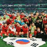 Son Heung-min Instagram - 저희는 포기하지 않았고 여러분들은 우릴 포기하지 않았습니다 대한민국 사랑합니다!🇰🇷