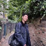 Son Heung-min Instagram - 🤎👜 @burberry London, United Kingdom
