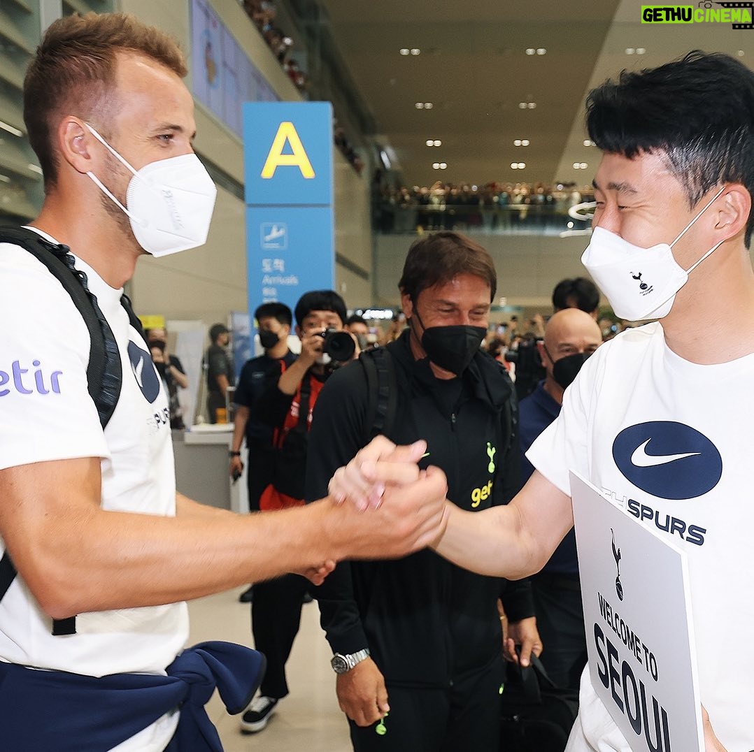 Son Heung-min Instagram - Welcome to my home! ❤️🇰🇷 #COYS Seoul, Korea