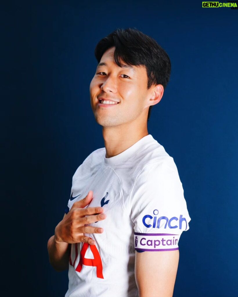 Son Heung-min Instagram - A truly special moment for me and my family. To be named captain of our beautiful club is an honour of a lifetime, I will do everything to make you all proud. The season is here now. We have a great group of players and leaders, let’s make it one to remember! 🤍 @madders @cutiromero2 @spursofficial #COYS