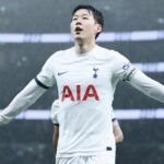 Son Heung-min Instagram - Three points at home together to end the year 😁 A lot of special moments and growth this year, we are in a really exciting place right now as a club. I want to wish you and your loved ones a happy new year and an amazing 2024 🤍#COYS 2023년 마지막 경기를 여러분 덕분에 행복하게 끝냈습니다 한국은 2024년이고 영국은 아직 2023년인데 특별하고 행복한 2023년 만들어 주셔서 감사합니다, 올 한해 동안에 여러분이 보내주신 사랑과 응원 덕분에 행복한 축구를 할수 있었고 그 행복한 축구 덕분에 여러분들이 잠시나마 행복하시고 웃을수있으셨다면 그것이 저의 2023 가장 큰 행복이였습니다. 2024년에도 이 행복이 저와 여러분 모두 함께 할수 있기를 소망합니다! 새해 복 많이 받으세요🤍❤️🧡💛💚🩵🩵💜🤎🖤 Tottenham Hotspur Stadium