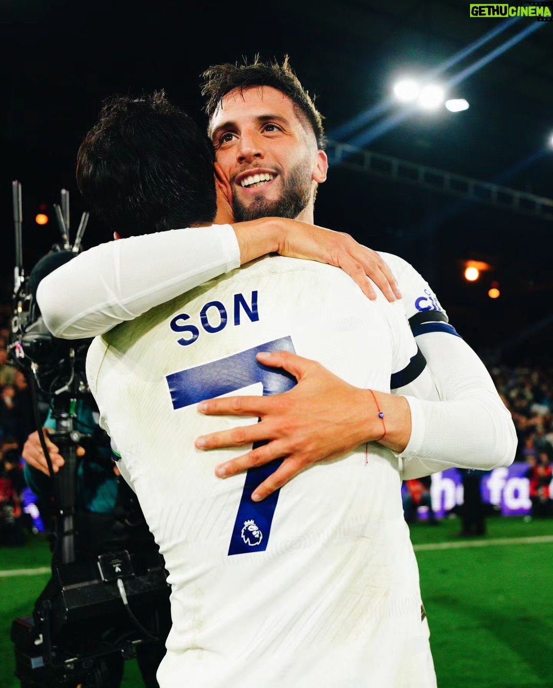 Son Heung-min Instagram - Welcome back Rodrigoo!! Have a great weekend everyone, weโre gonna keep pushing! ๐๐ค #COYS