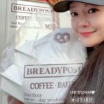 Son Jun-ho Instagram – #뮤지컬 #물랑루즈 #첫공 #아내 #내조 #손깍지 #서포트 

행복하게 감사하게 잘 시작했습니다^^ 

난 왜 이렇게 사는걸까!❤️