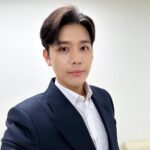 Son Jun-ho Instagram - 매번 멋지게 만들어 주셔서 감사!^^ @bit.boot @vivian.bit.boot @bit.boot_minzzi