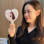 Son Ye-jin Instagram - 🥰여러부운~~행복한 주말 보내세요..💕