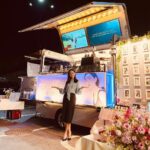 Son Ye-jin Instagram - 너무너무 고마워요..💕여러분들 응원 덕분에 지치고 힘든순간 힘내서 촬영 잘하고 있어요🥲 날씨가 점점 추워져요🥶 여러분들도 하루하루 파이팅이에요💪